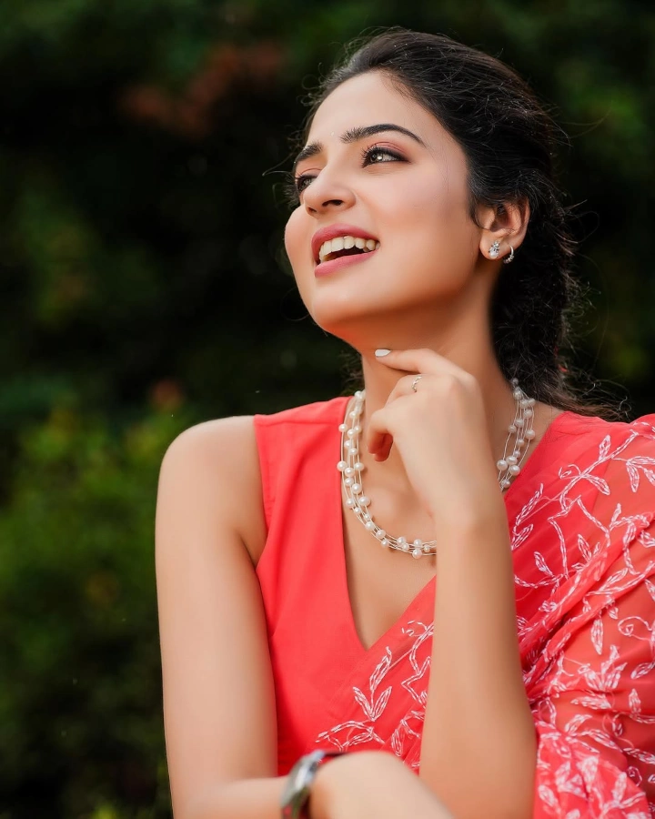 Vidula Chougule's New Instagram Image