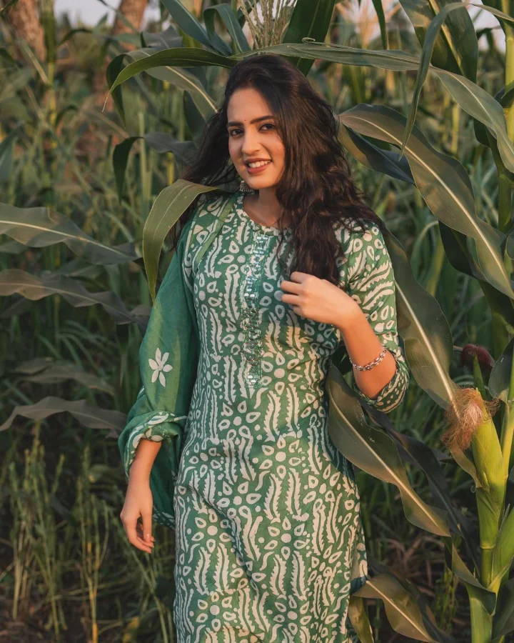 Vidula Chougule's Prettiest Looks Ever