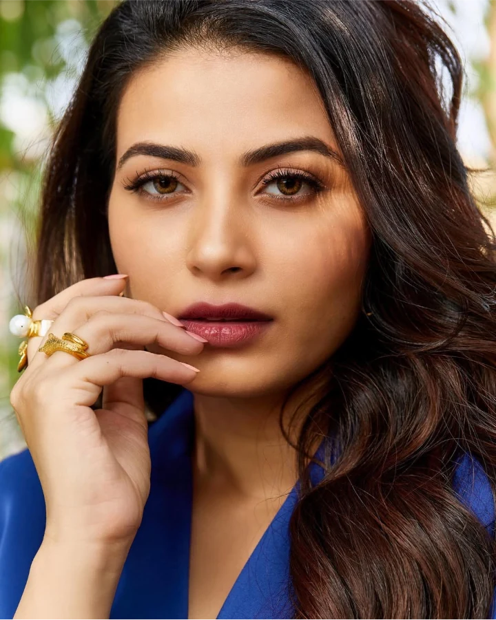 Kavya Shetty Facebook Images