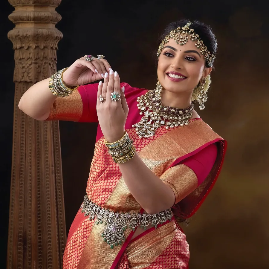 Kavya Shetty belongs to a Hindu Family