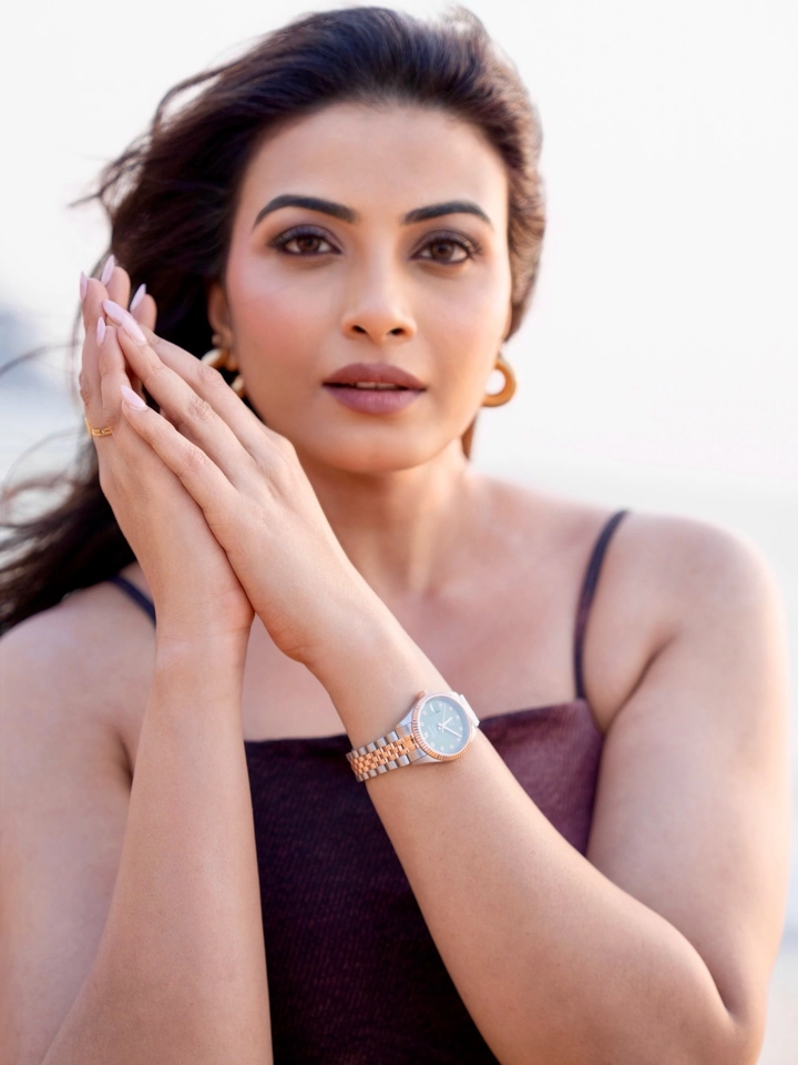 Kavya Shetty has a significant fan following on Instagram