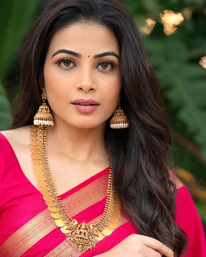 Kavya Shetty is not married yet