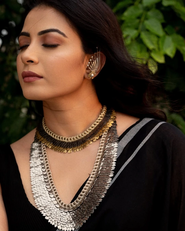 Kavya Shetty's Lovely Black Saree