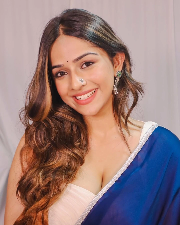 Navya Tiwari Movie List