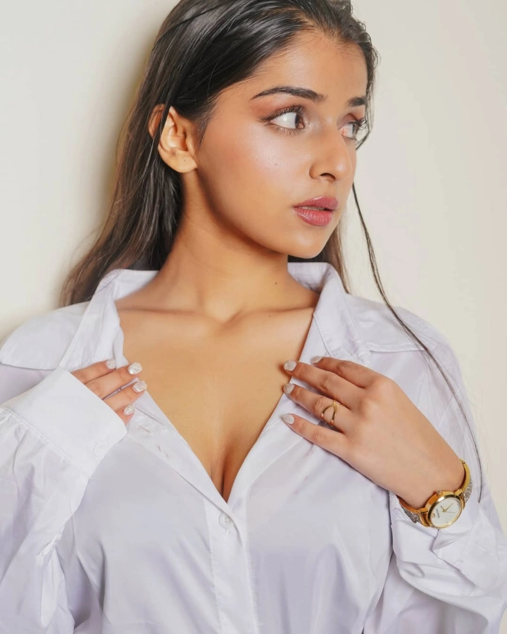 Navya Tiwari's Lips