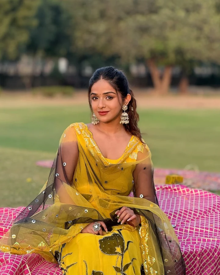 Navya Tiwari's Lovely Yellow Dress