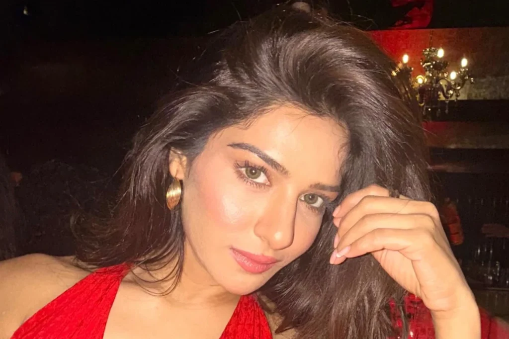 Neha Khan Age