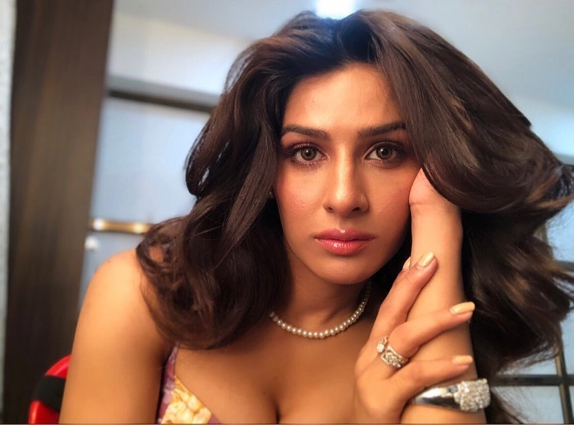 Neha Khan Music Videos