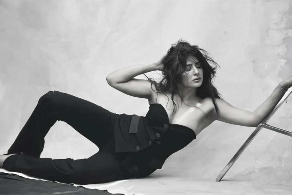 Neha Khan's Armpit