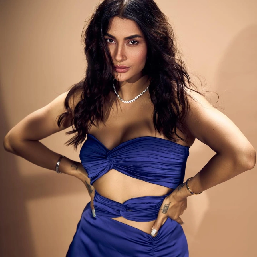 Pavitra Punia Hot
