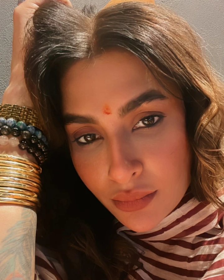 Pavitra Punia Music Videos