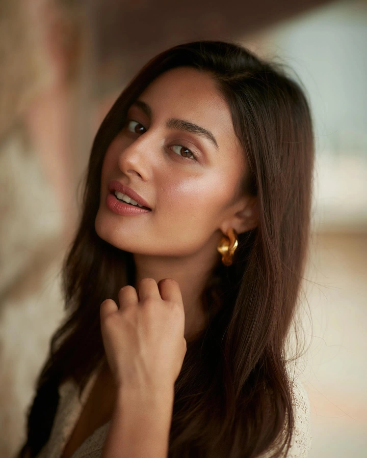 Prasanna Bisht Cute Image