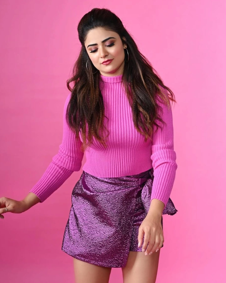Priyanka Sharma in Extreme Hot Western Outfit