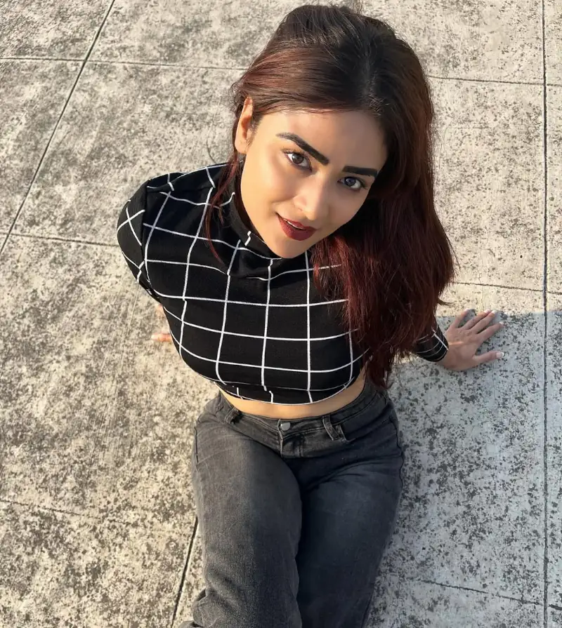 Priyanka Sharma in Savaari