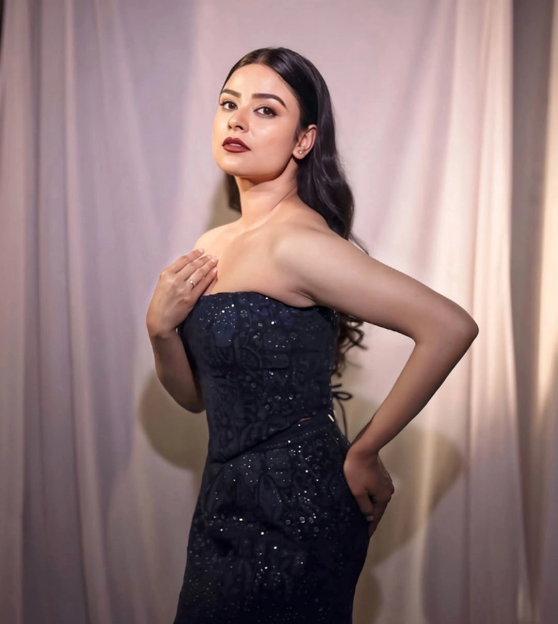 Priyanka Sharma's Curvy Body