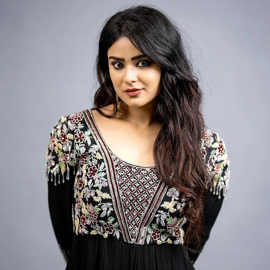 Priyanka Sharma's Fabulous Looks