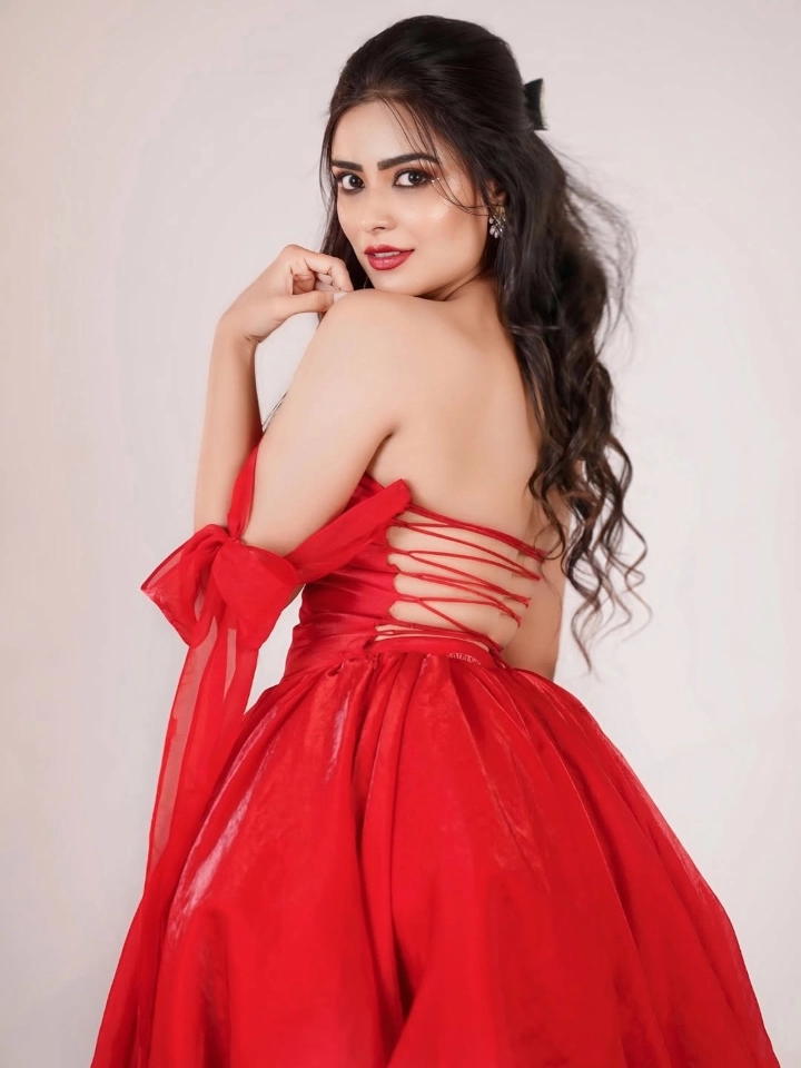 Priyanka Sharma's Hot and Beautiful Lips