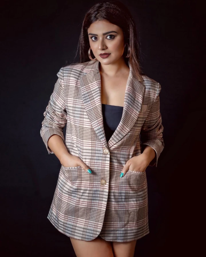 Priyanka Sharma's Thighs