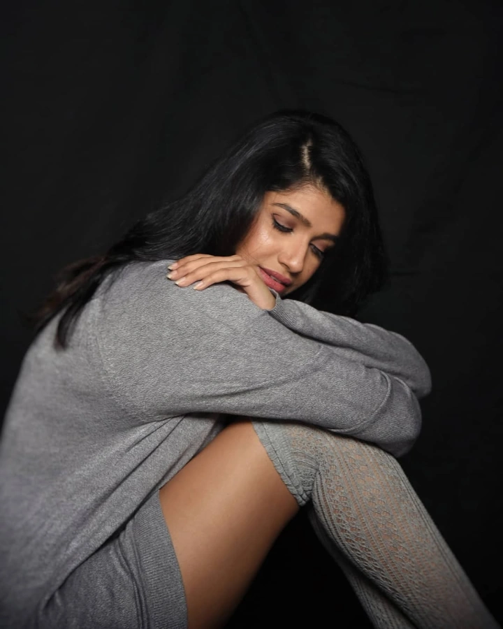 Rasika Sunil's Thighs