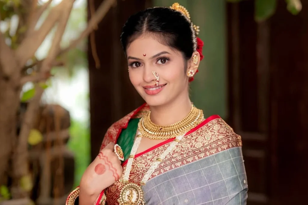 Roomani Khare's Beautiful Eyes