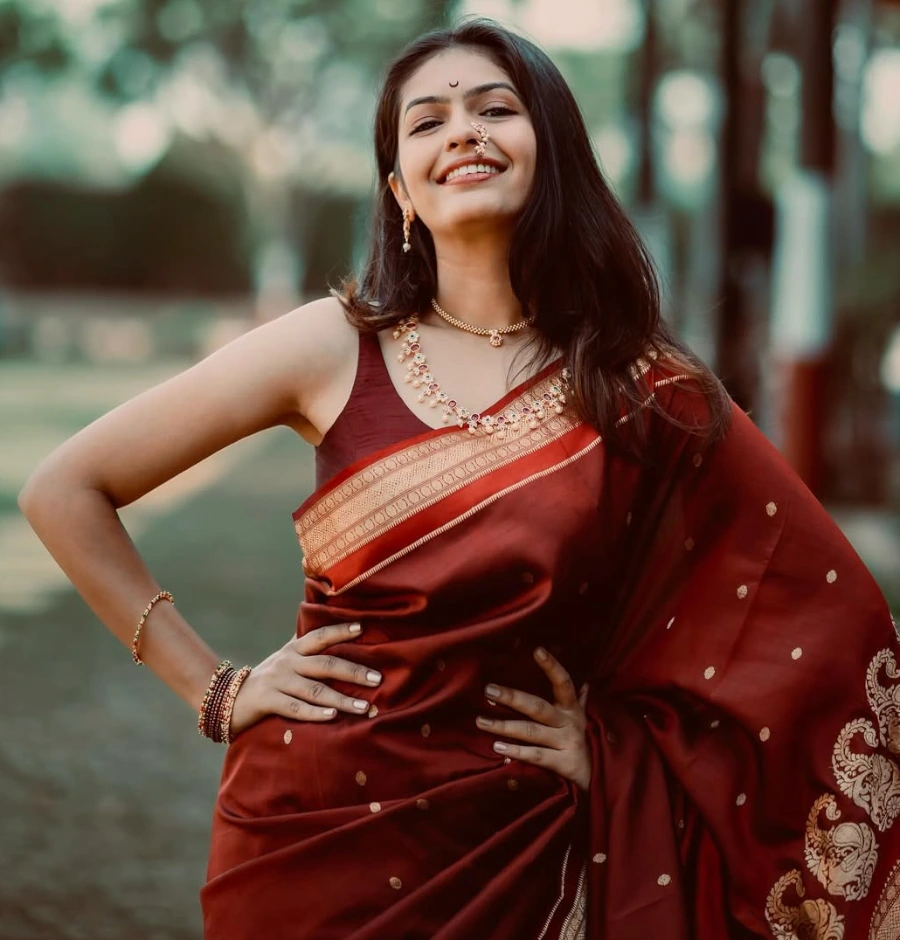 Roomani Khare's Beauty