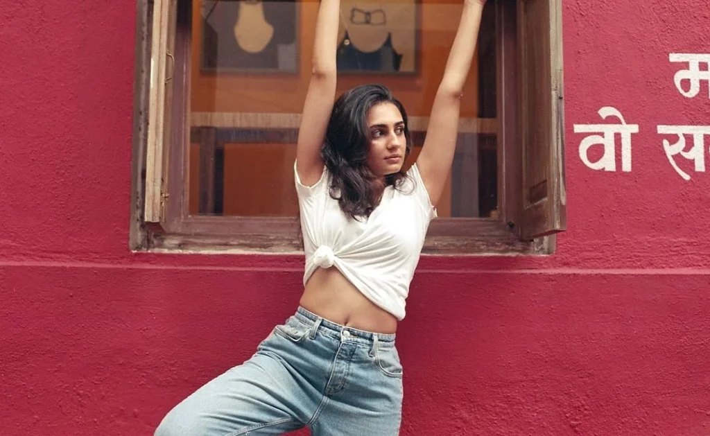 Vedika Pinto's Hottest Body Figure