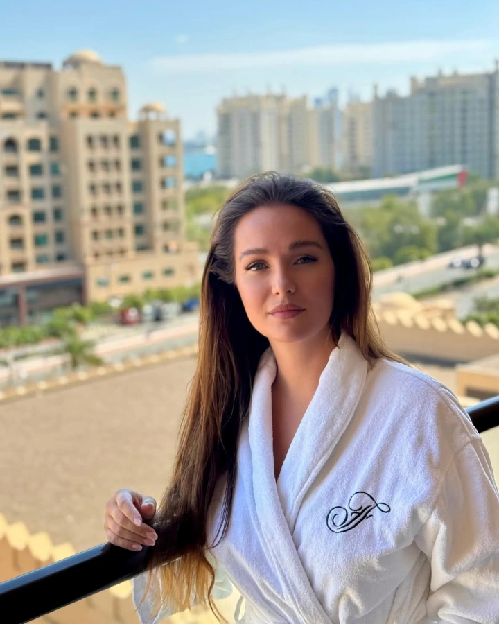 Anastasiia Lenna's Fabulous Looks