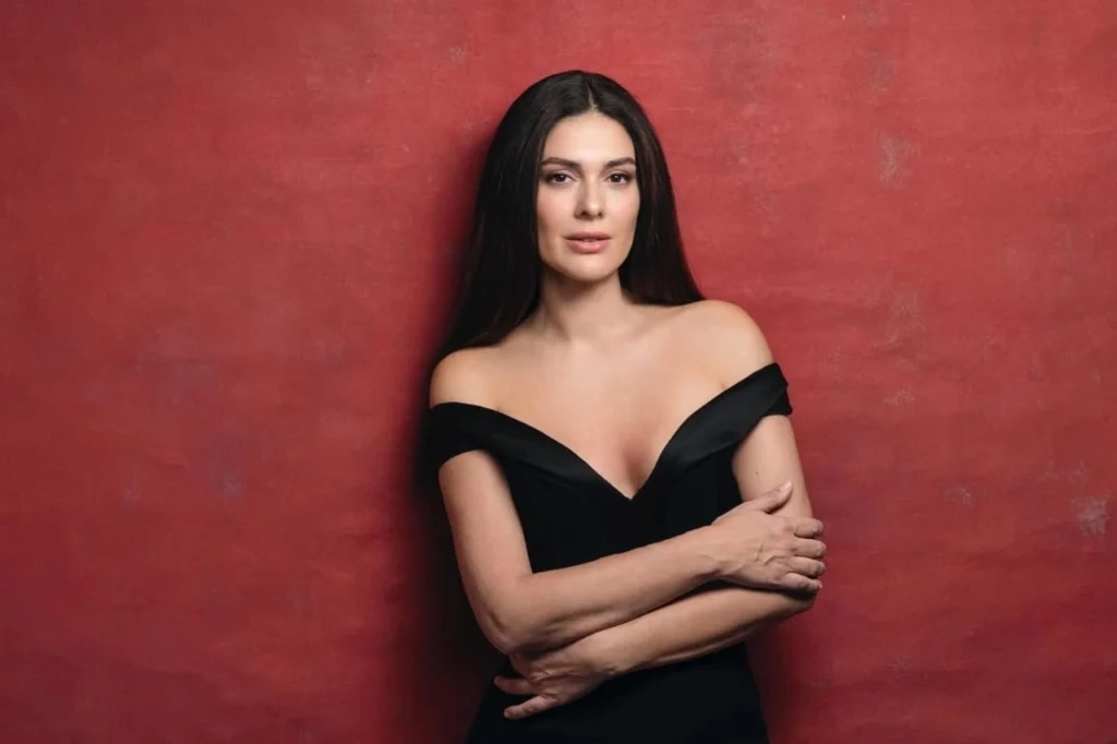 Bergüzar Korel Hottest