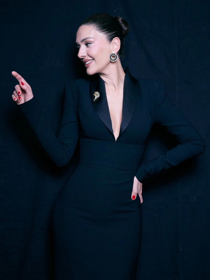 Bergüzar Korel Instagram Images