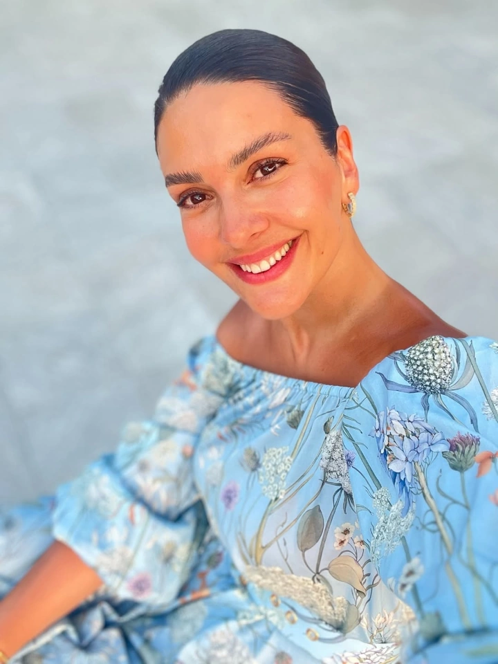 Bergüzar Korel Web series