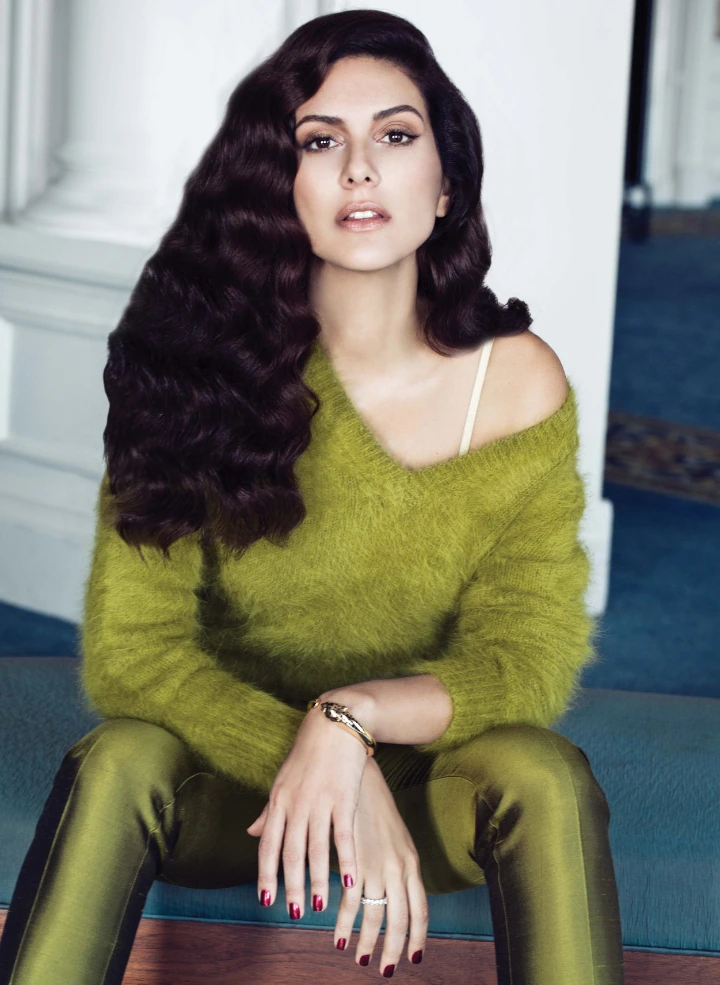 Bergüzar Korel's Latest Image
