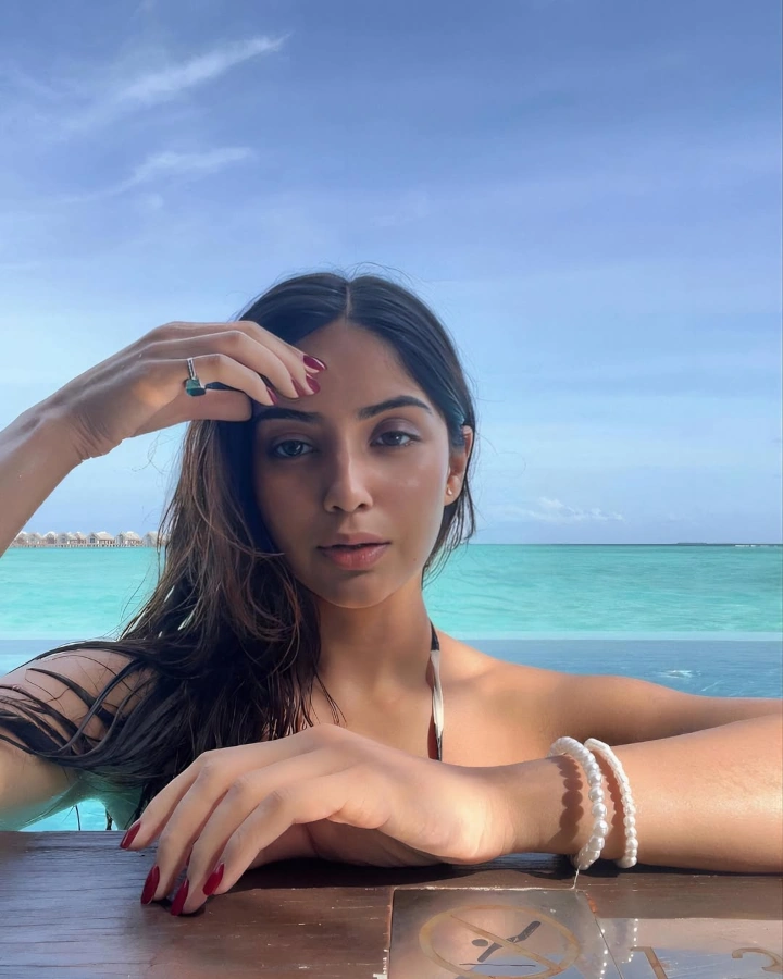Kashmira Pardeshi Bikini