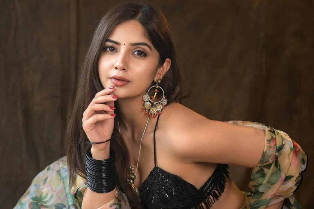 Kashmira Pardeshi Biography