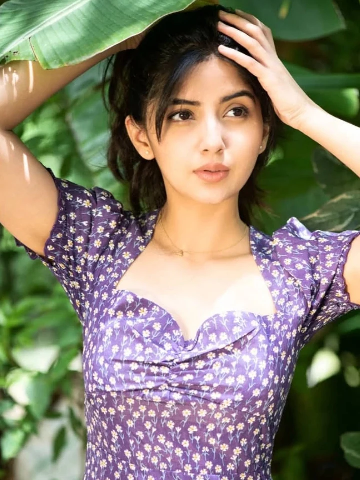 Kashmira Pardeshi Visiting a Garden
