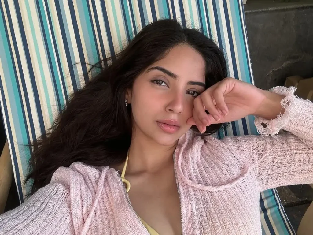 Kashmira Pardeshi is a Sports Enthusiast