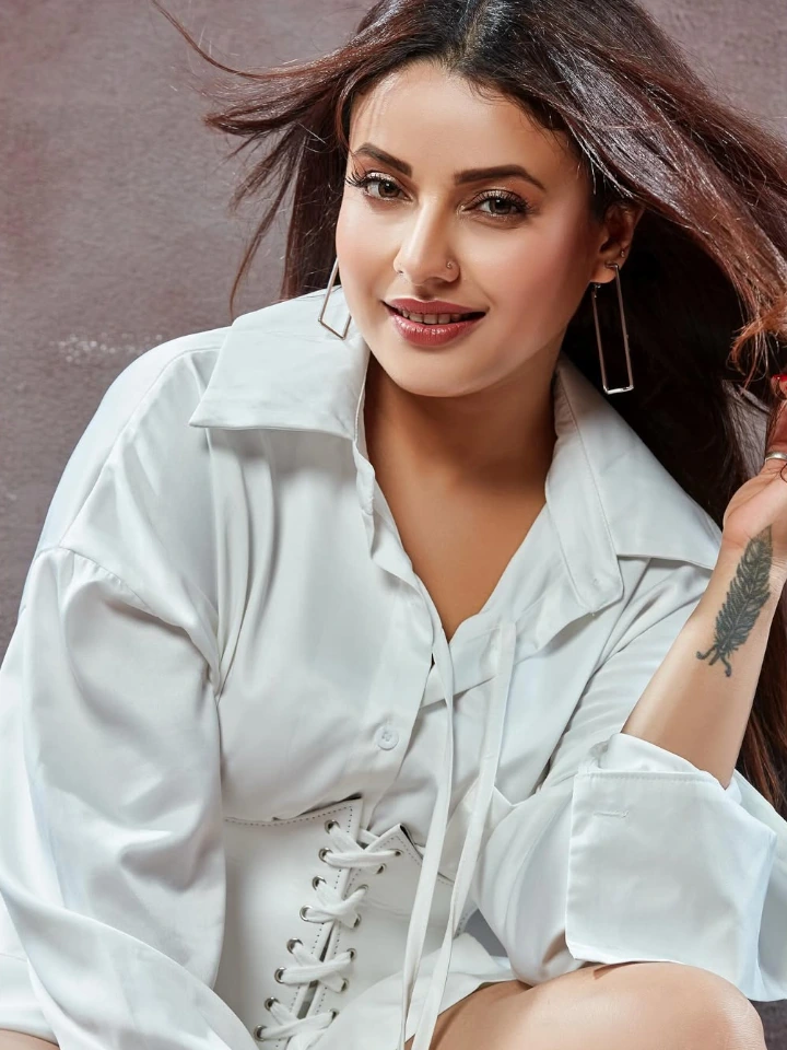 Pamela Mondal Looking Stunningly Gorgeous