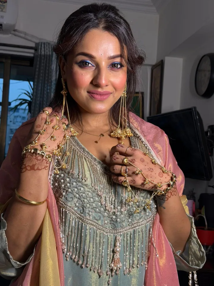 Pamela Mondal's Lovely Dress