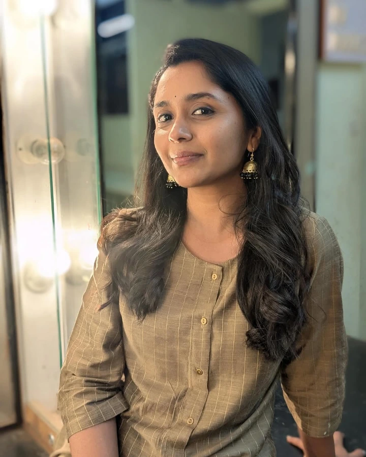 Payal Jadhav Net Worth