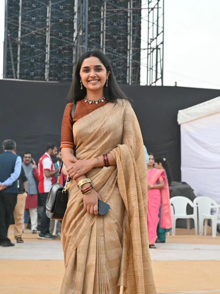 Payal Jadhav was born in Pune, Maharashtra, India