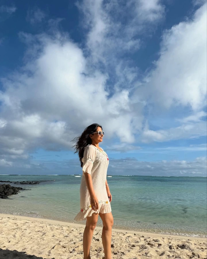 Poorva Gokhale Spending Quality Time on Beach