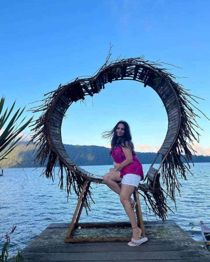 Poorva Gokhale's Beautiful Legs