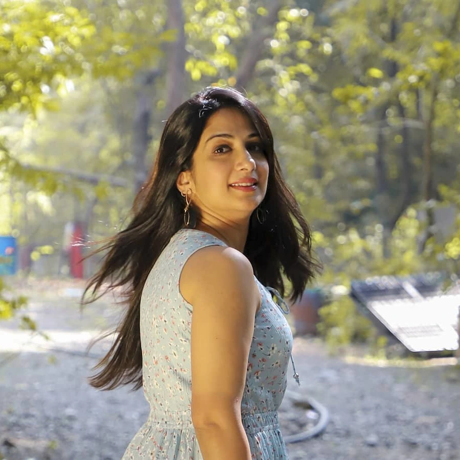 Poorva Gokhale's Long Hair