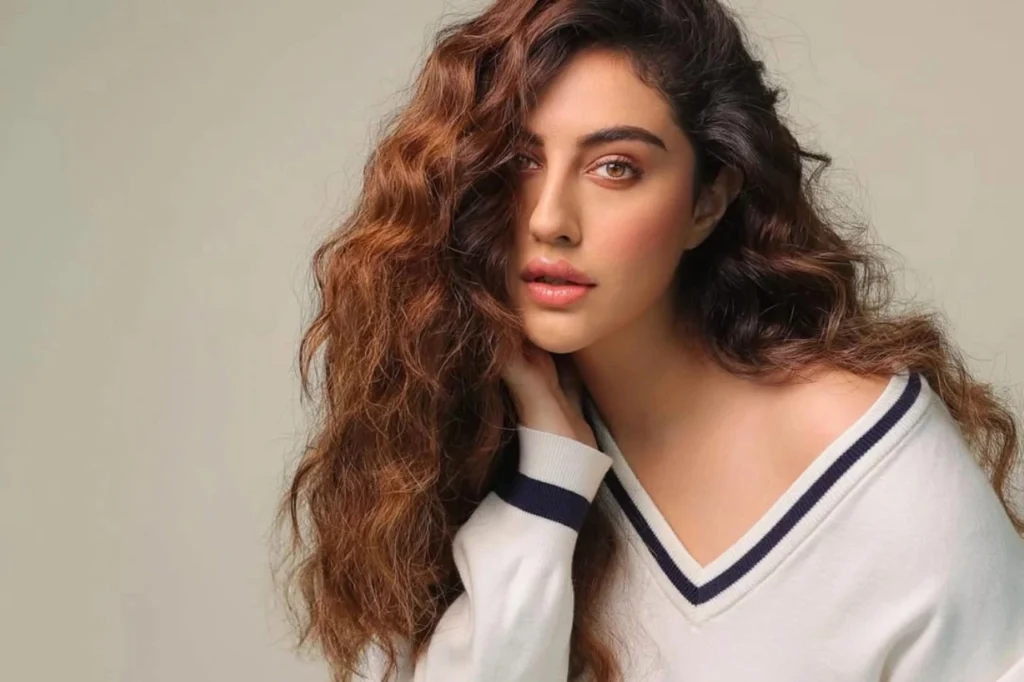 Samreen Kaur Hot
