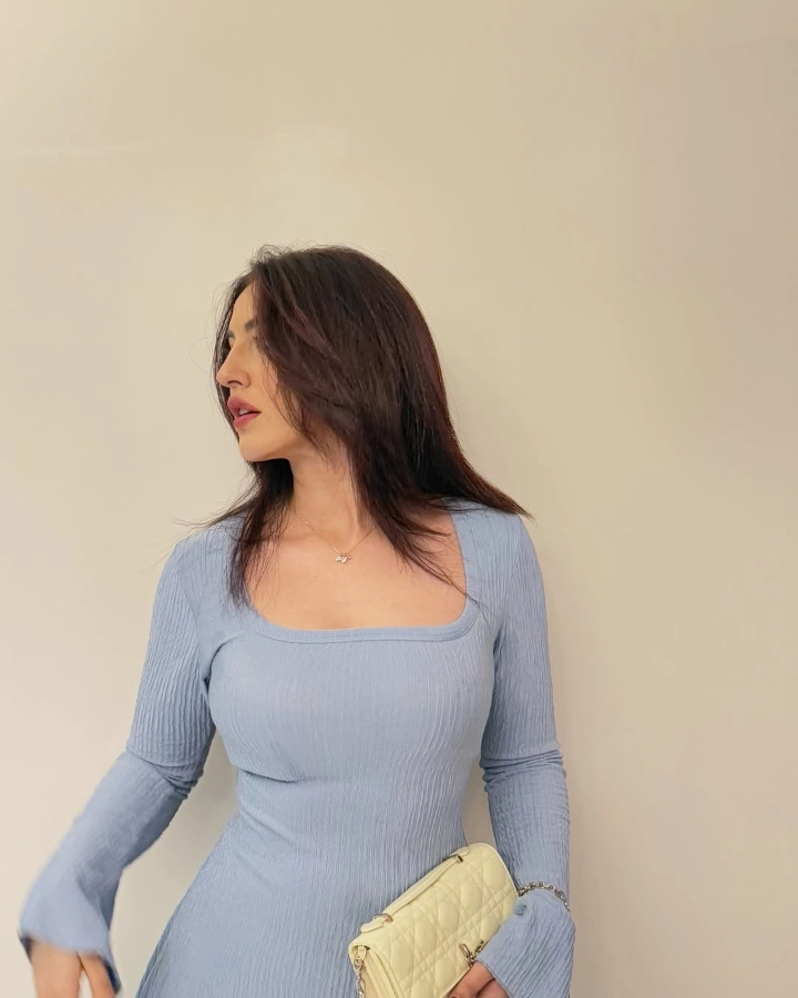 Samreen Kaur in a Beautiful and Gorgeous Western Dress