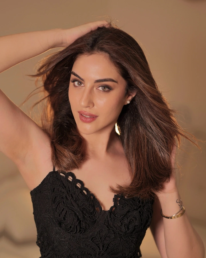 Samreen Kaur's Armpit