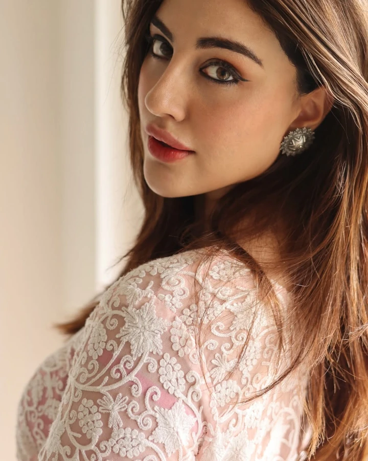 Samreen Kaur's Lovely Hair