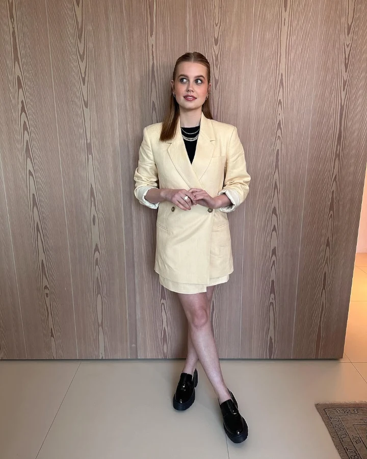 Angourie Rice's Gorgeous Legs