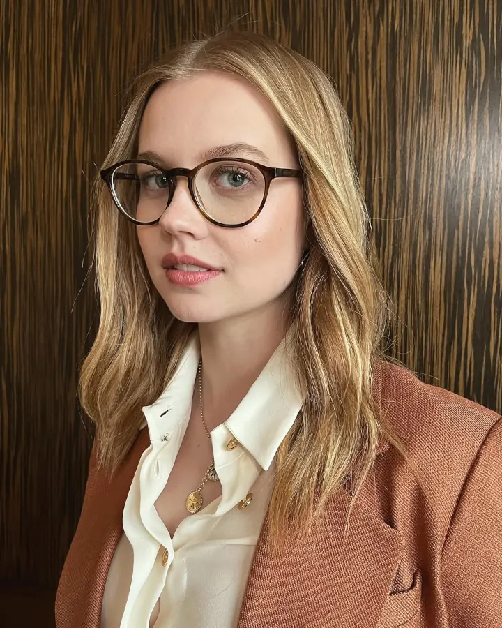 Angourie Rice's Gorgeous Looks