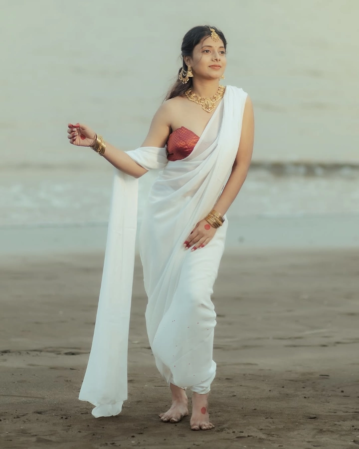 Jui Gogri Roaming on Beach