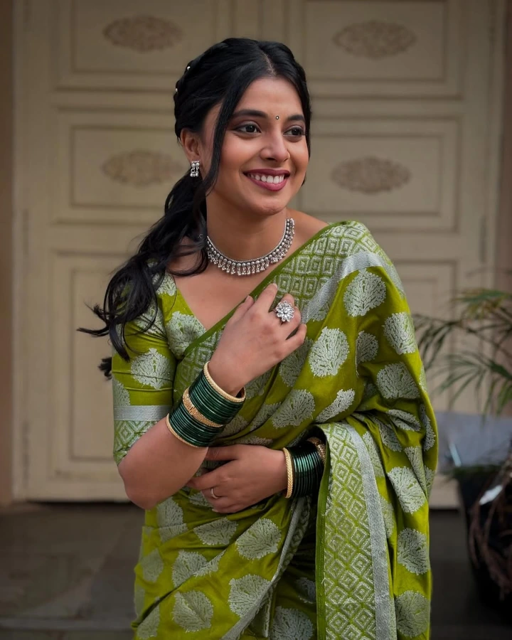 Jui Gogri has featured in a Jewellery Advertisement